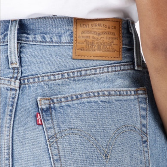 LEVI’S Button Front Mini Skirt in Blue, 100% Cotton, Raw Hem, Size 24 - Picture 7 of 7